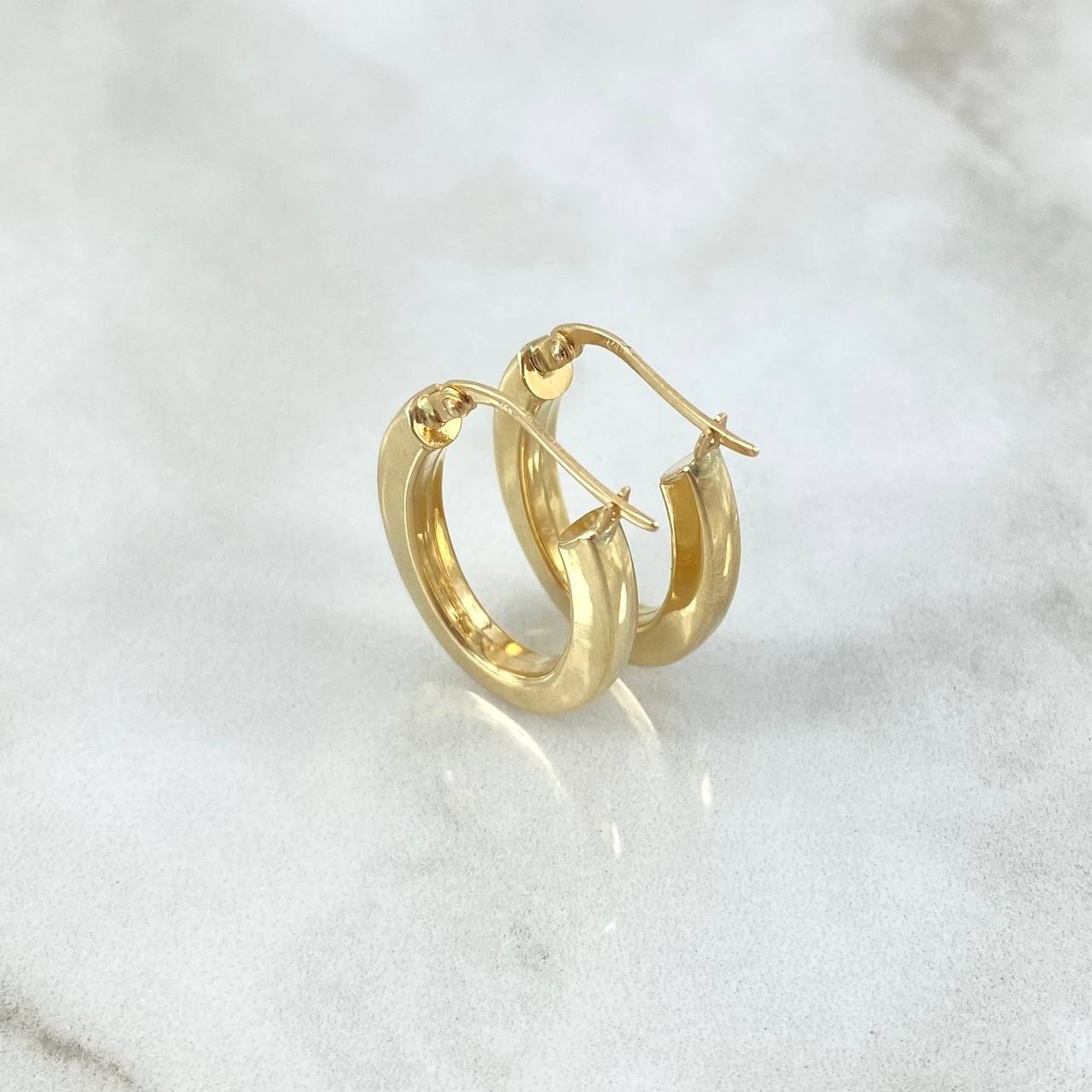 Candongas Diani 2.75gr / 2.4cm / Lisas Oro Amarillo 18K ©