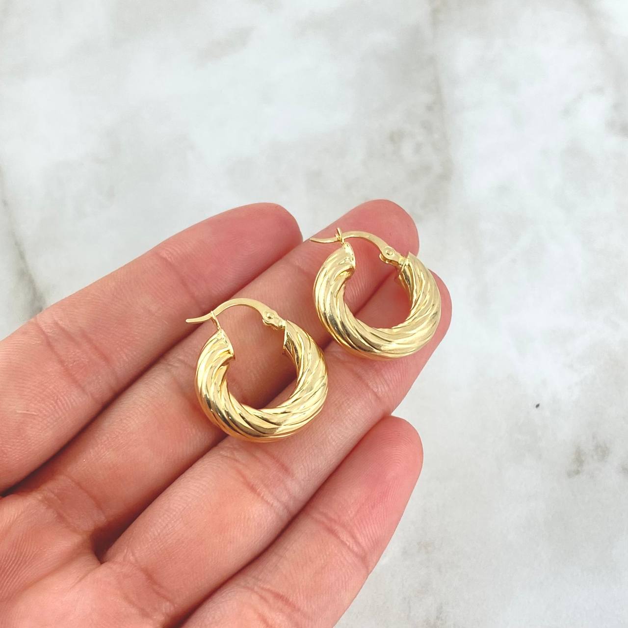 Candongas Rudi 3.25gr / 2.2cm / Entorchadas Oro Amarillo 18K ©