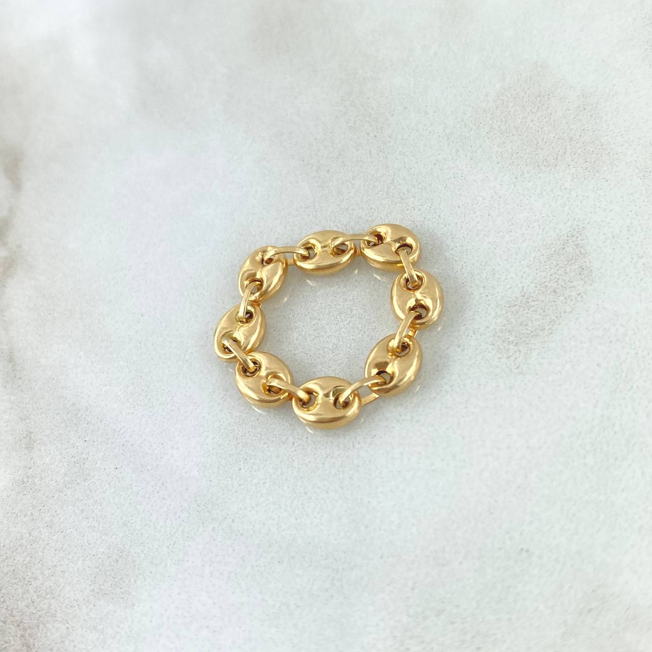 Anillo GC 0.95gr / T8 3/4 - T10 3/4 / 4mm Liso Oro Amarillo 18K *