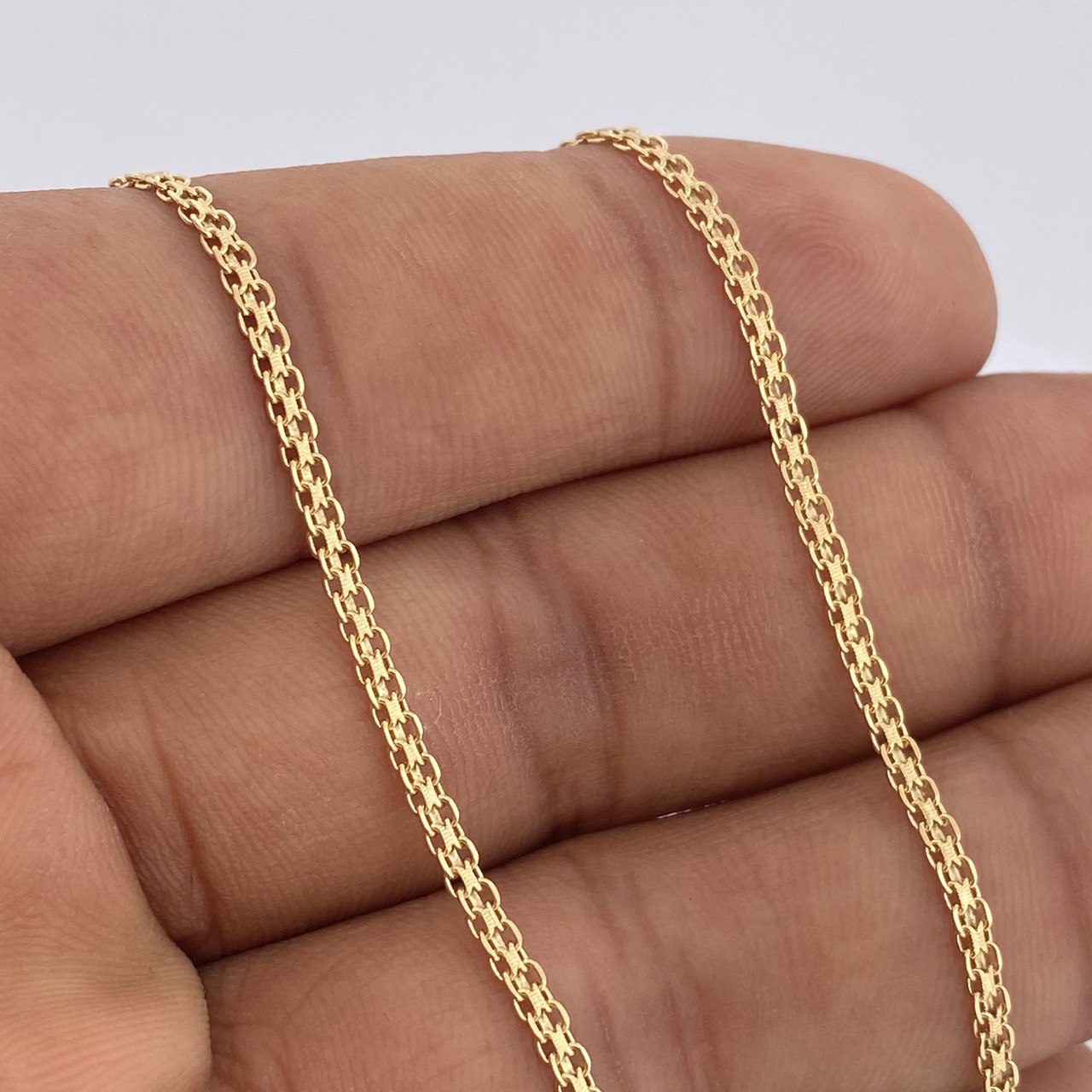 Cadena China 4.8gr / 50.5cm / Oro Amarillo +1 18K $