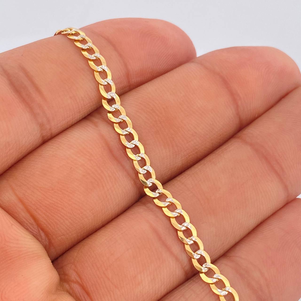 Pulso Cubana 4.05gr / 20.7cm / Dos Oros Amarillo Blanco +1 18K $