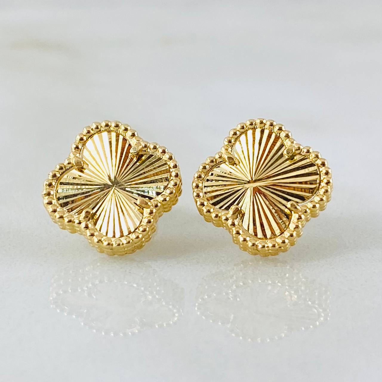 Topos Trebol Dorado 3.4gr / Oro Amarillo Nac.Esp. 18K *