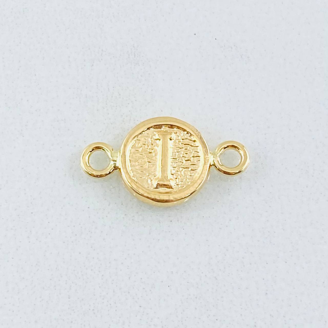 Herraje Letra I 0.35gr / 1.4cm / Oro Amarillo 18K