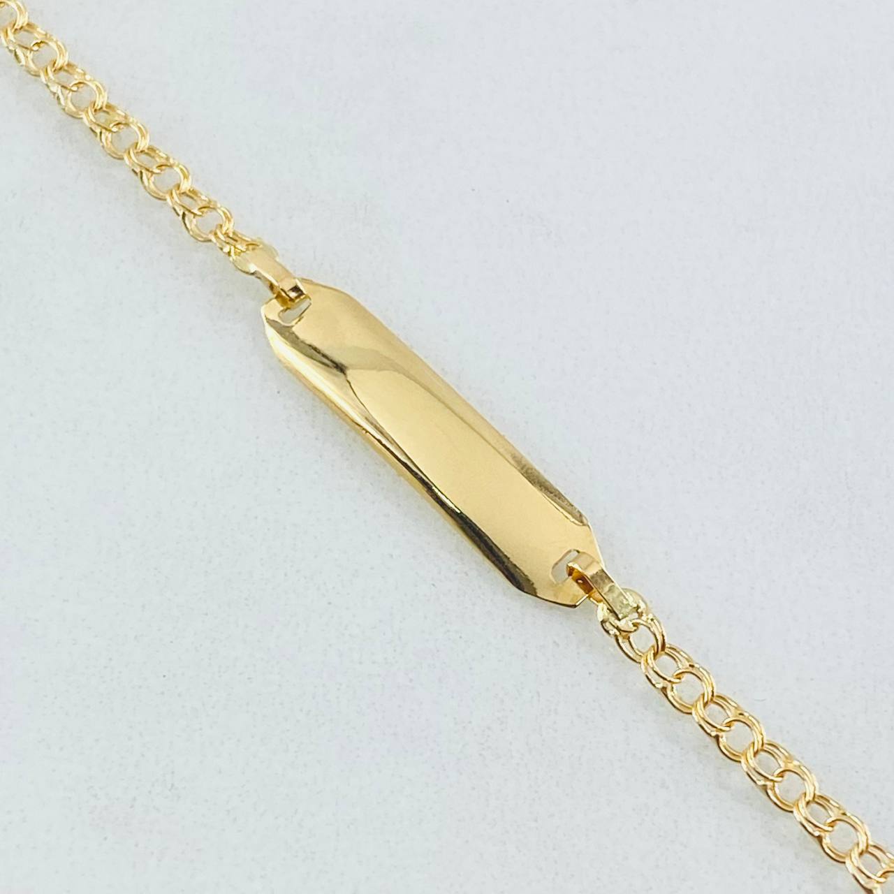 Pulso Bebé Aro Seguido Placa Rectangular Curva 1.3gr / 14cm / Oro Amarillo 18K *