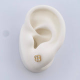 Topos Flor 1.1gr / Oro 18K &