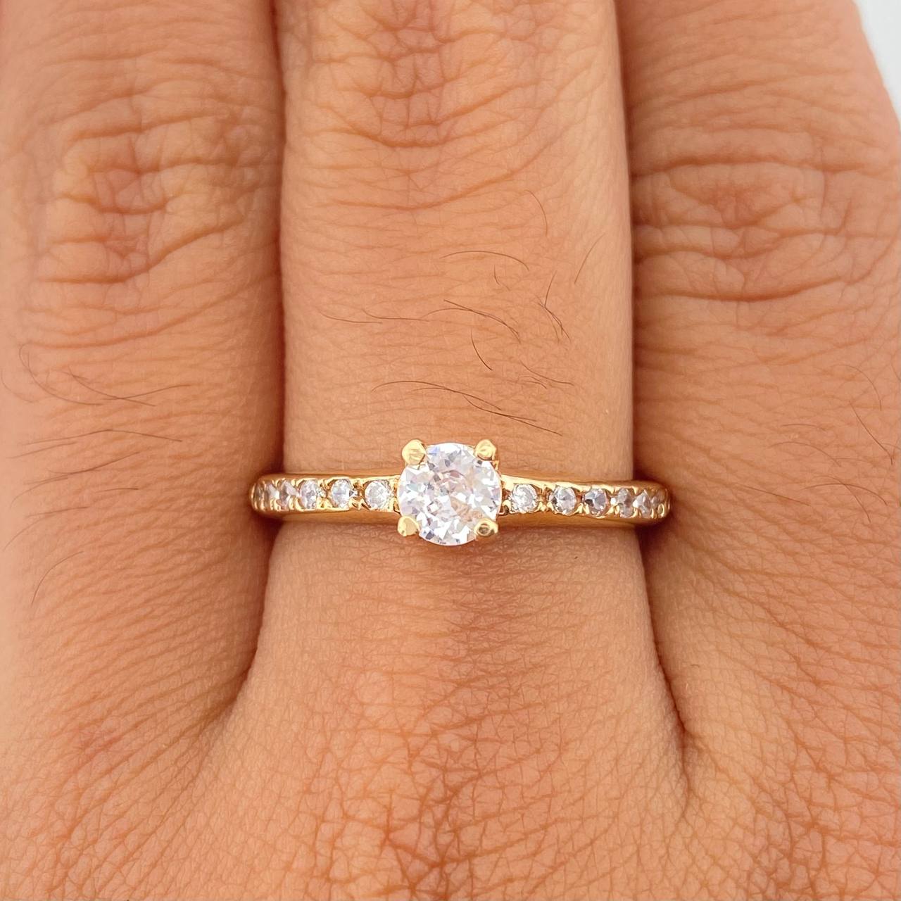 Anillo Solitario Churumbela 2.8gr / T6 3/4 / 2.3cm / Oro Amarillo 18K