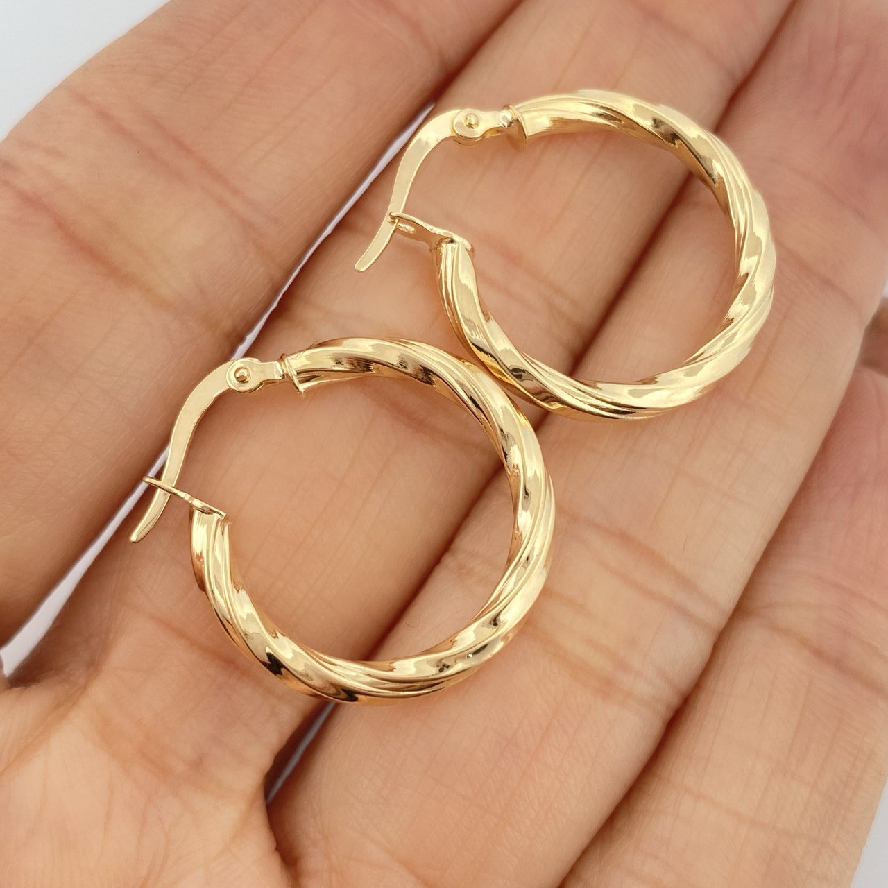 Candongas Mai 2.1gr / 2.5cm / Oro Amarillo 18K $