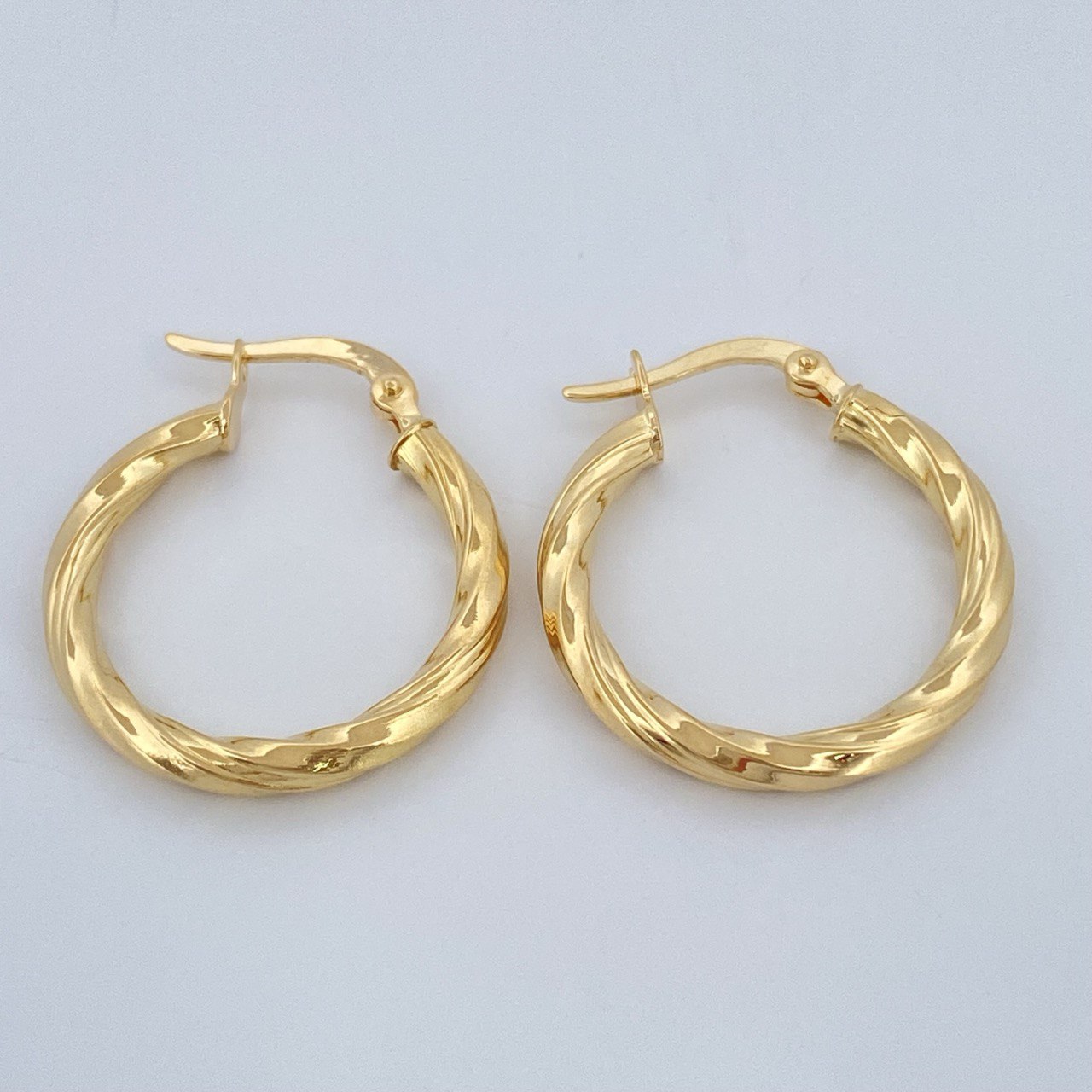 Candongas Mai 2.1gr / 2.5cm / Oro Amarillo 18K $