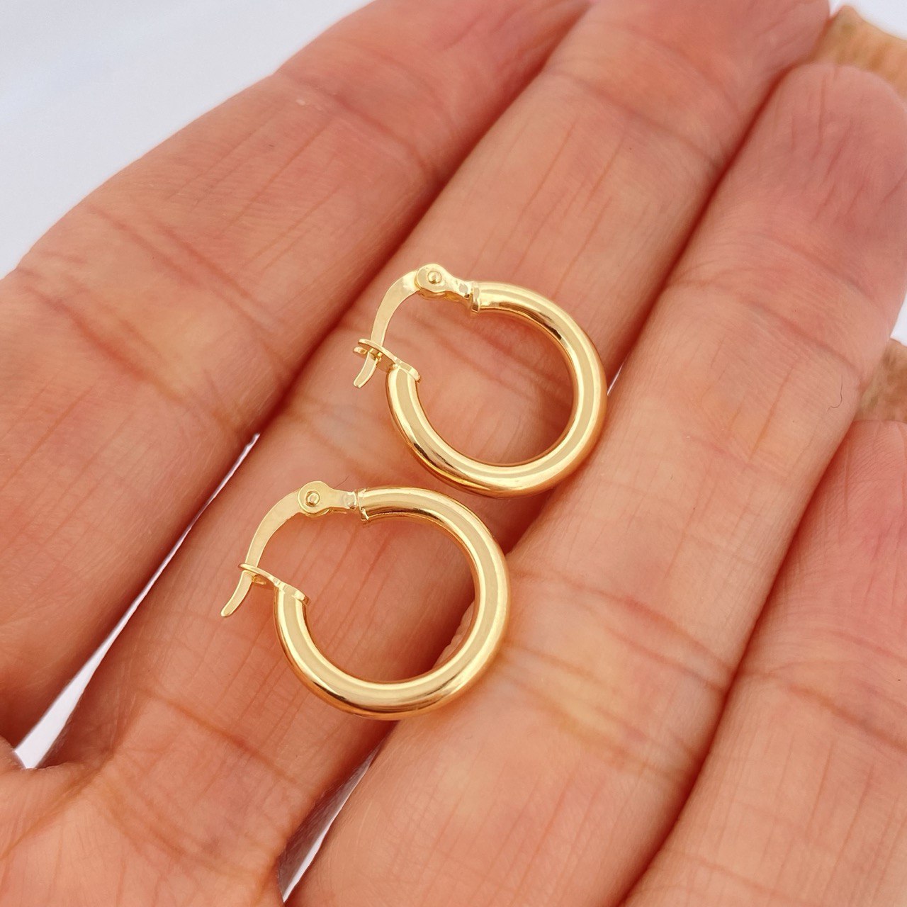 Candongas Jass 1.3gr / 1.8cm / Oro Amarillo 18K $