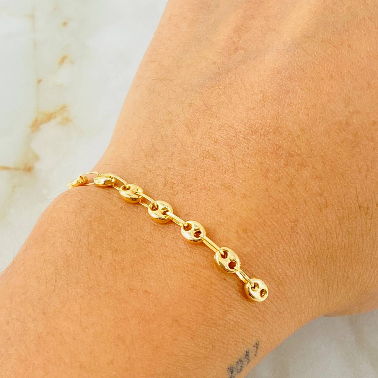 Herraje Retazo GC 0.7gr / 5.5cm / Oro Amarillo 18K ©