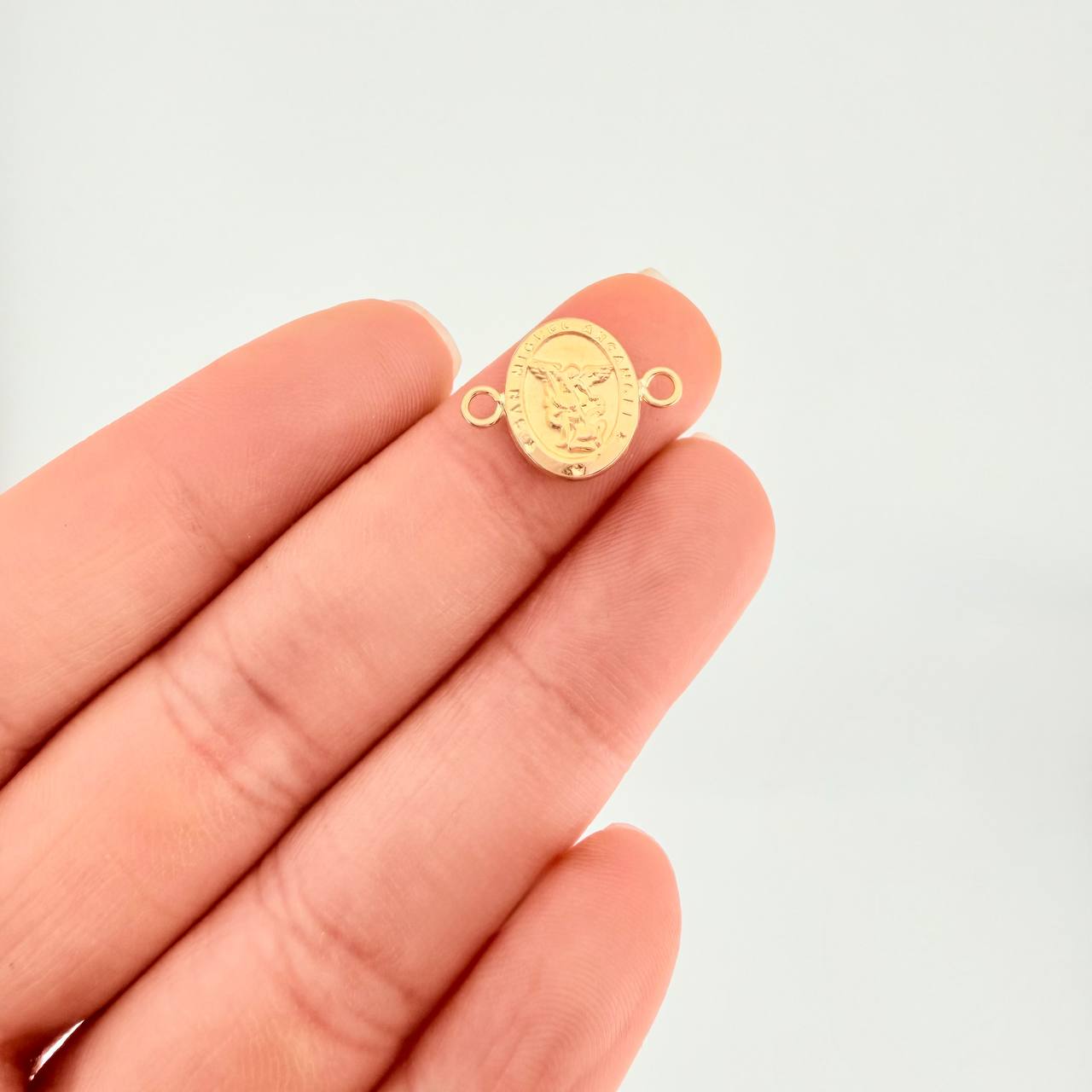 Herraje San Miguel Arcangel 0.65g / 1.7cm Oro Amarillo 18K