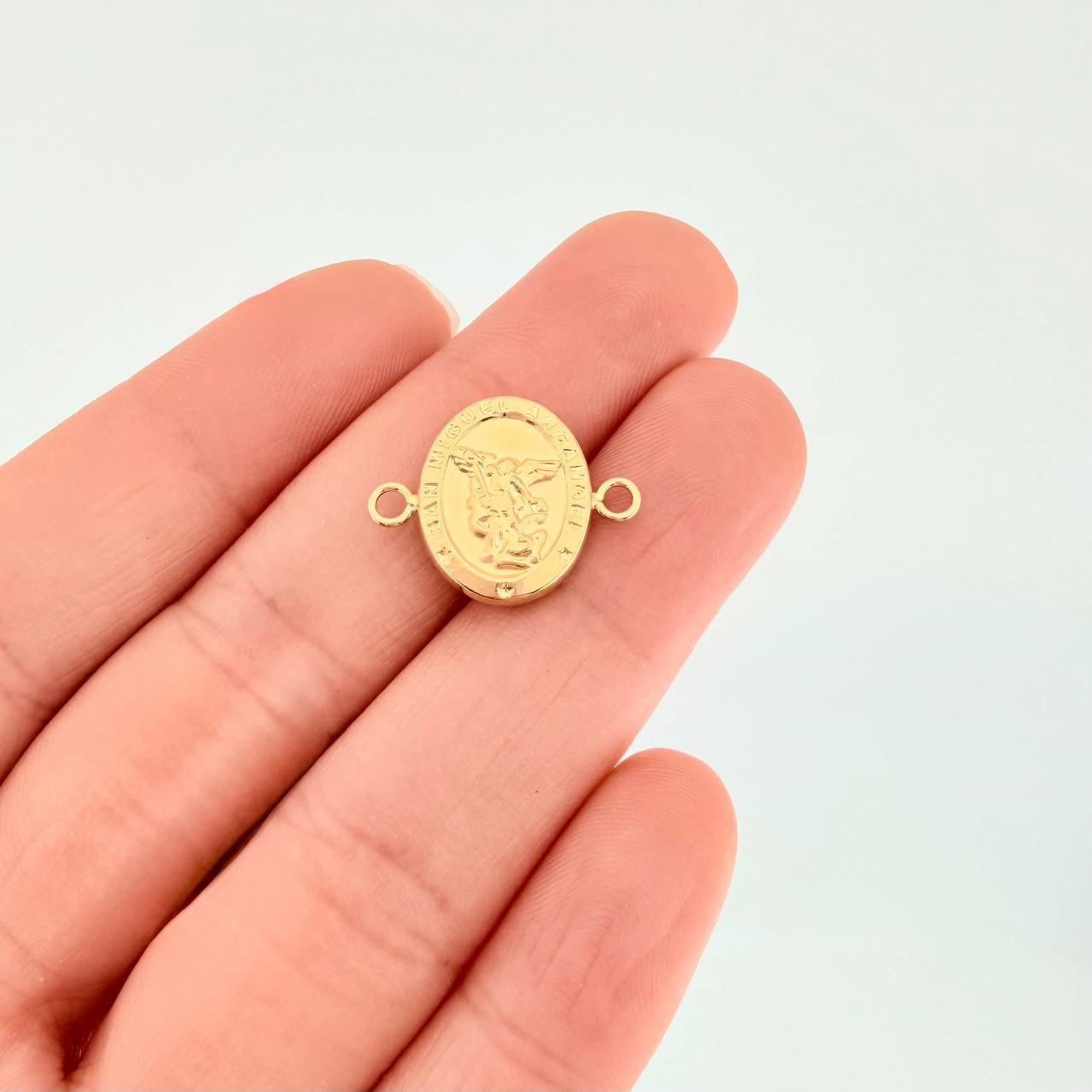 Herraje San Miguel Arcangel 0.85g / 1.9cm Oro Amarillo 18K