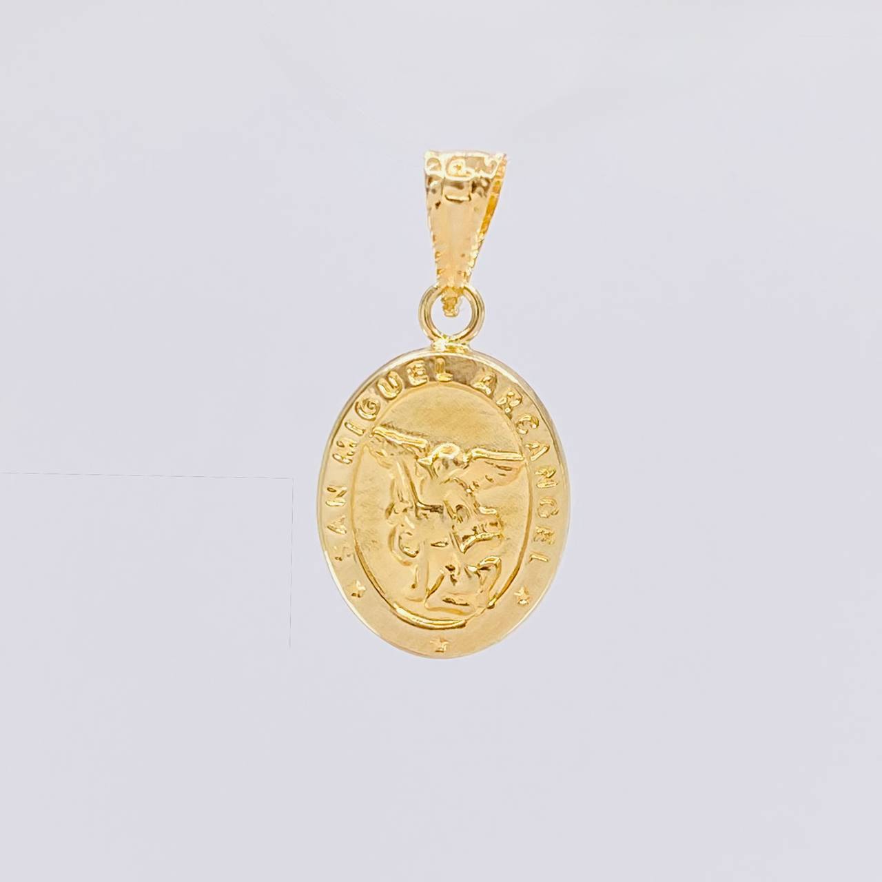 Dije San Miguel Arcangel 0.65g / 2cm Oro Amarillo 18K