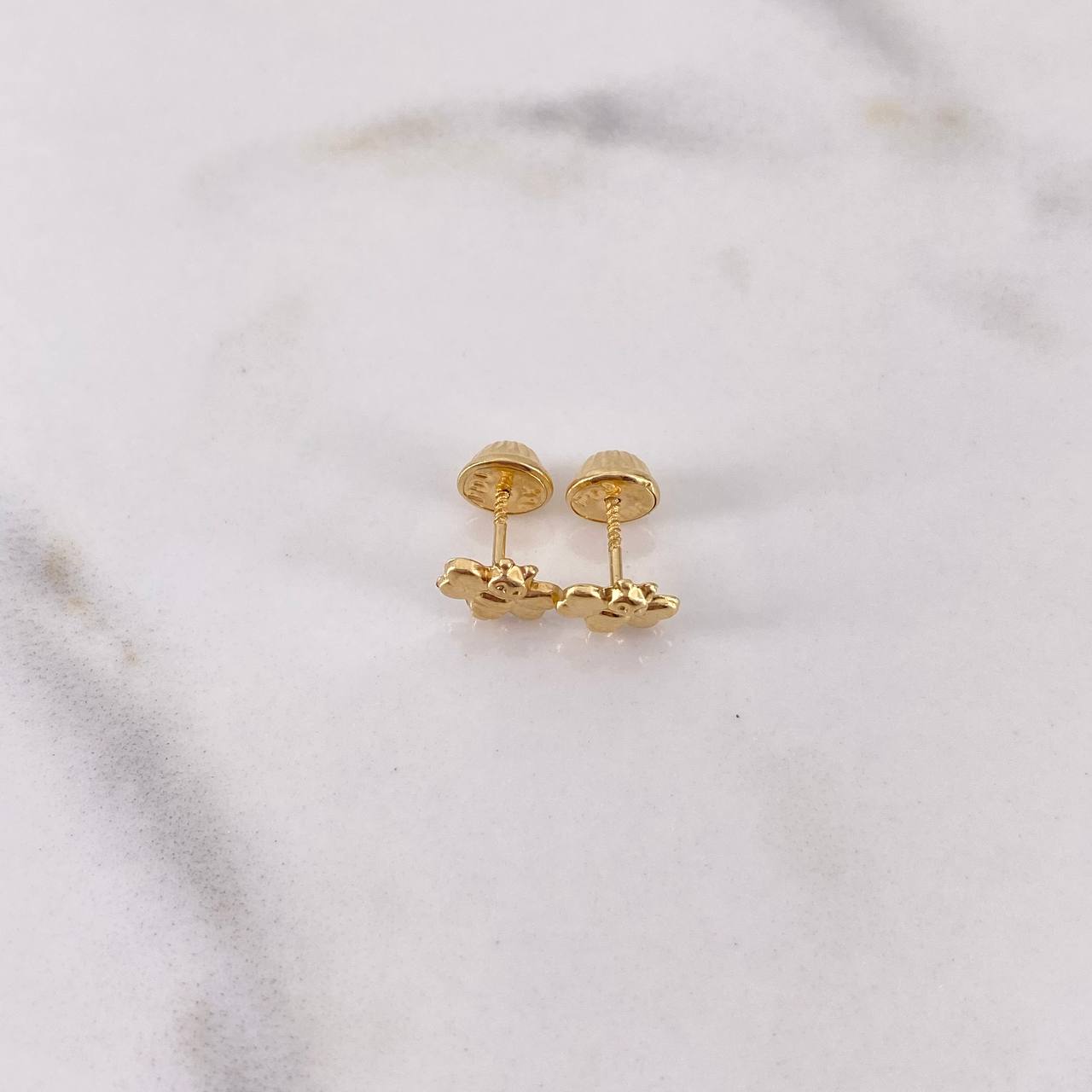 Topos Abeja 0.5gr / Lisos Oro Amarillo 18K $