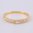 Anillo Baguette Seis Estrellas 1.55 g / T7 Oro Amarillo 18K