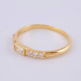 Anillo Baguette Seis Estrellas 1.55 g / T7 Oro Amarillo 18K