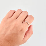 Anillo Baguette Seis Estrellas 1.55 g / T7 Oro Amarillo 18K