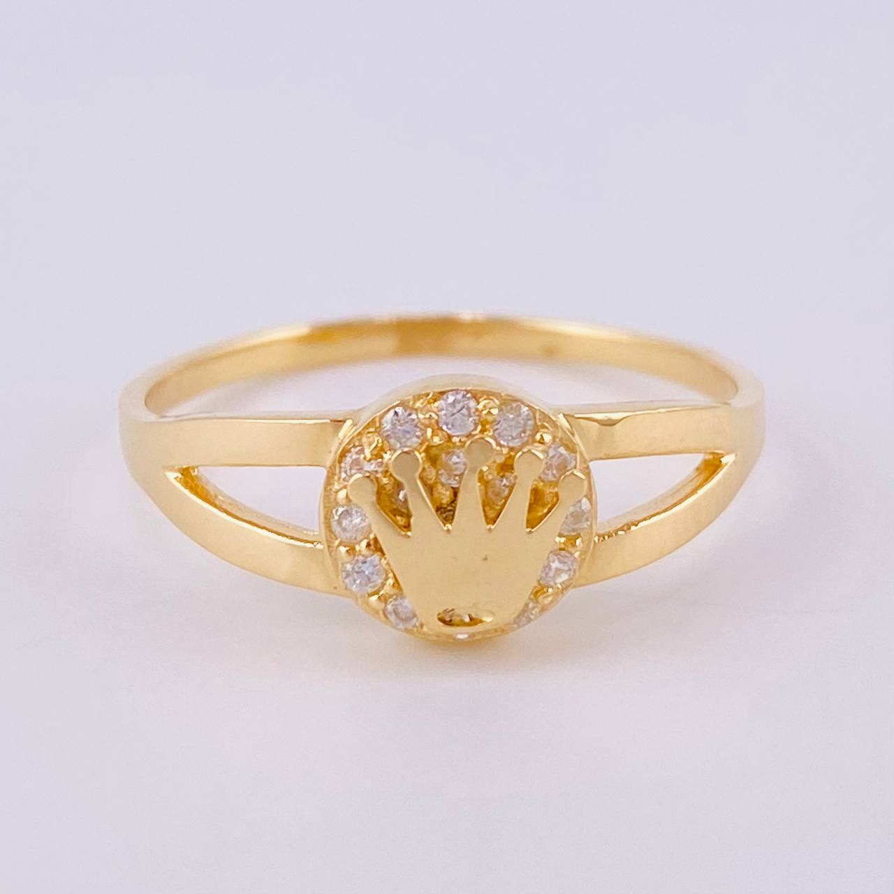 Anillo Ovalo Corona 2.5gr / T8 / Oro Amarillo 18K ©