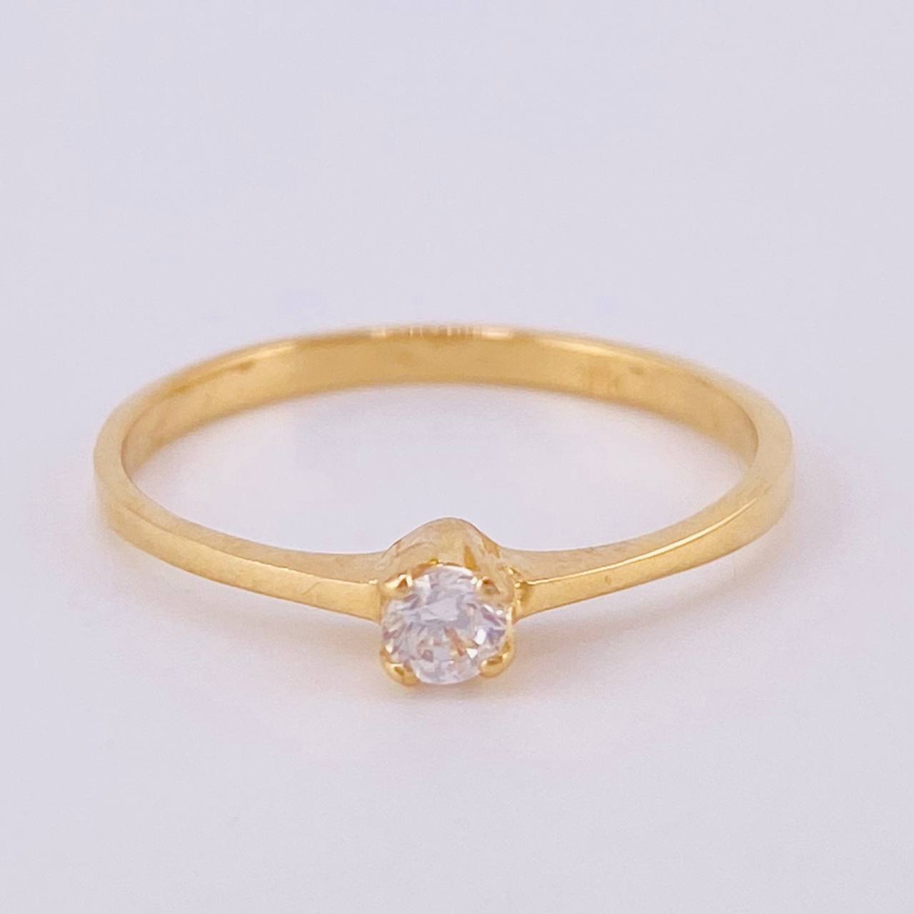 Anillo Solitario 1.4gr / T6 1/2 / Oro Amarillo 18K ©