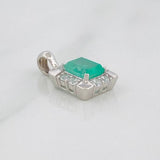 Dije Halo Esmeralda 1.22 Qts 1.7 g / 2 cm Plata 925