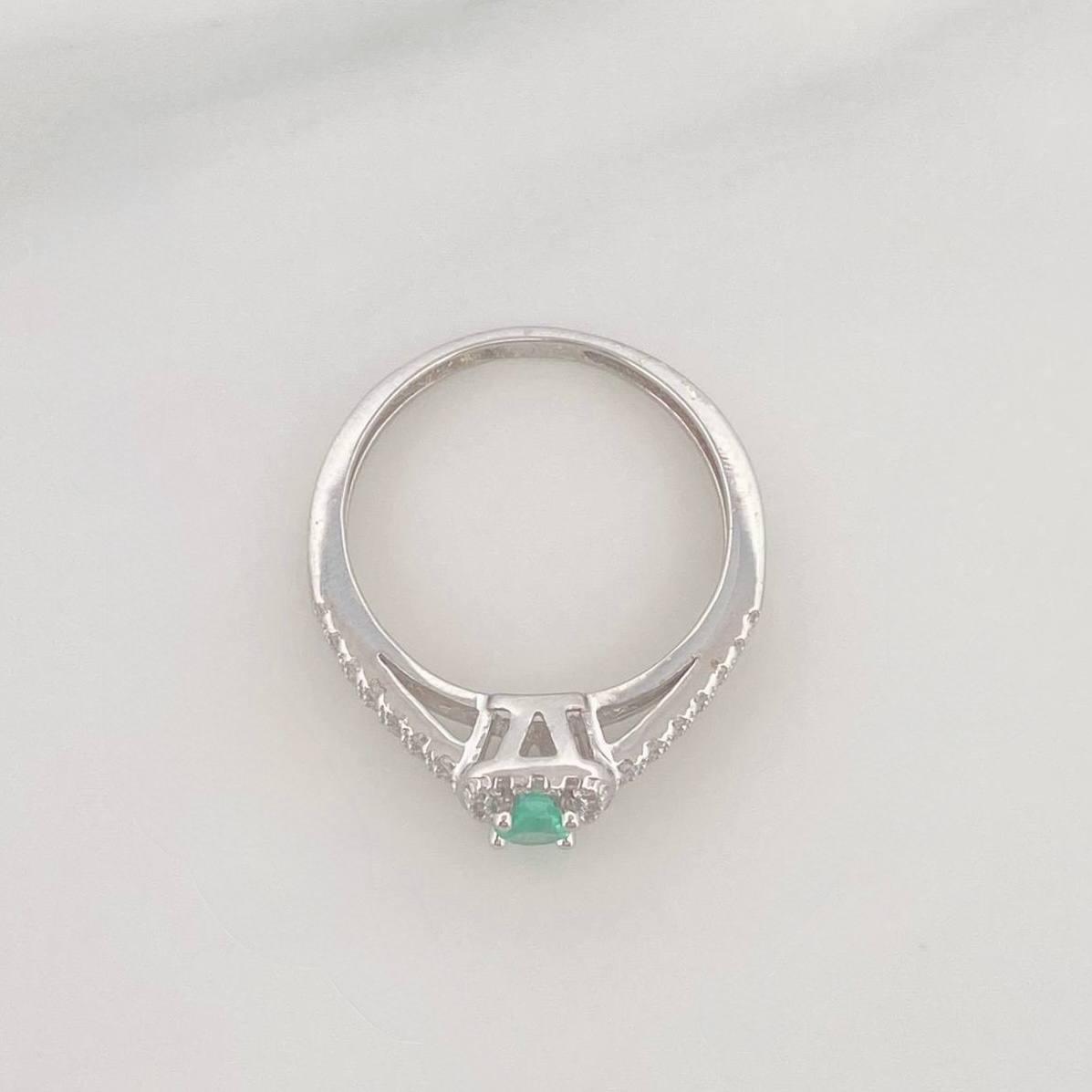 Anillo Solitario Churumbela Doble Esmeralda 14 Pts 1.75 g / T7 1/4 Plata 925