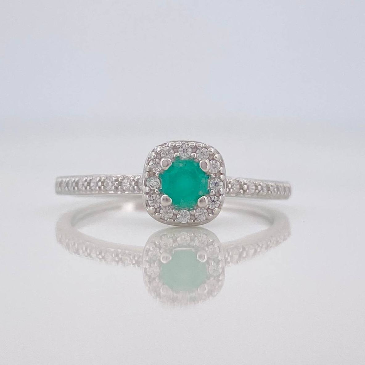 Anillo Solitario Halo Churumbela Esmeralda 15 Pts 1.4 g / T6 3/4 Plata 925