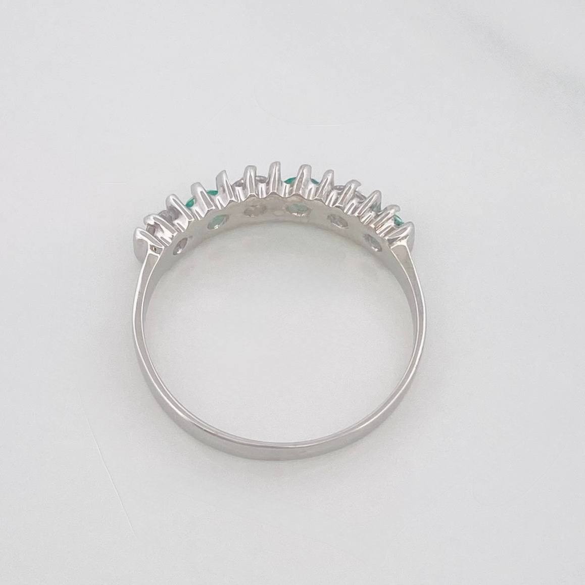 Anillo Acordeón Esmeralda 28 Pts 1.6 g / T 6 3/4 Plata 925