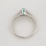 Anillo Halo Cuadrado Esmeralda 14 Pts 1.75 g / T7 1/2 Plata 925