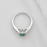 Anillo Halo Cuadrado Esmeralda 14 Pts 2.1 g / T7 3/4 Plata 925