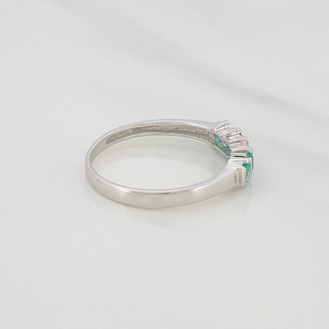 Anillo Acordeón Esmeralda 45 Pts 1.4 g / T 7 1/2 Plata 925