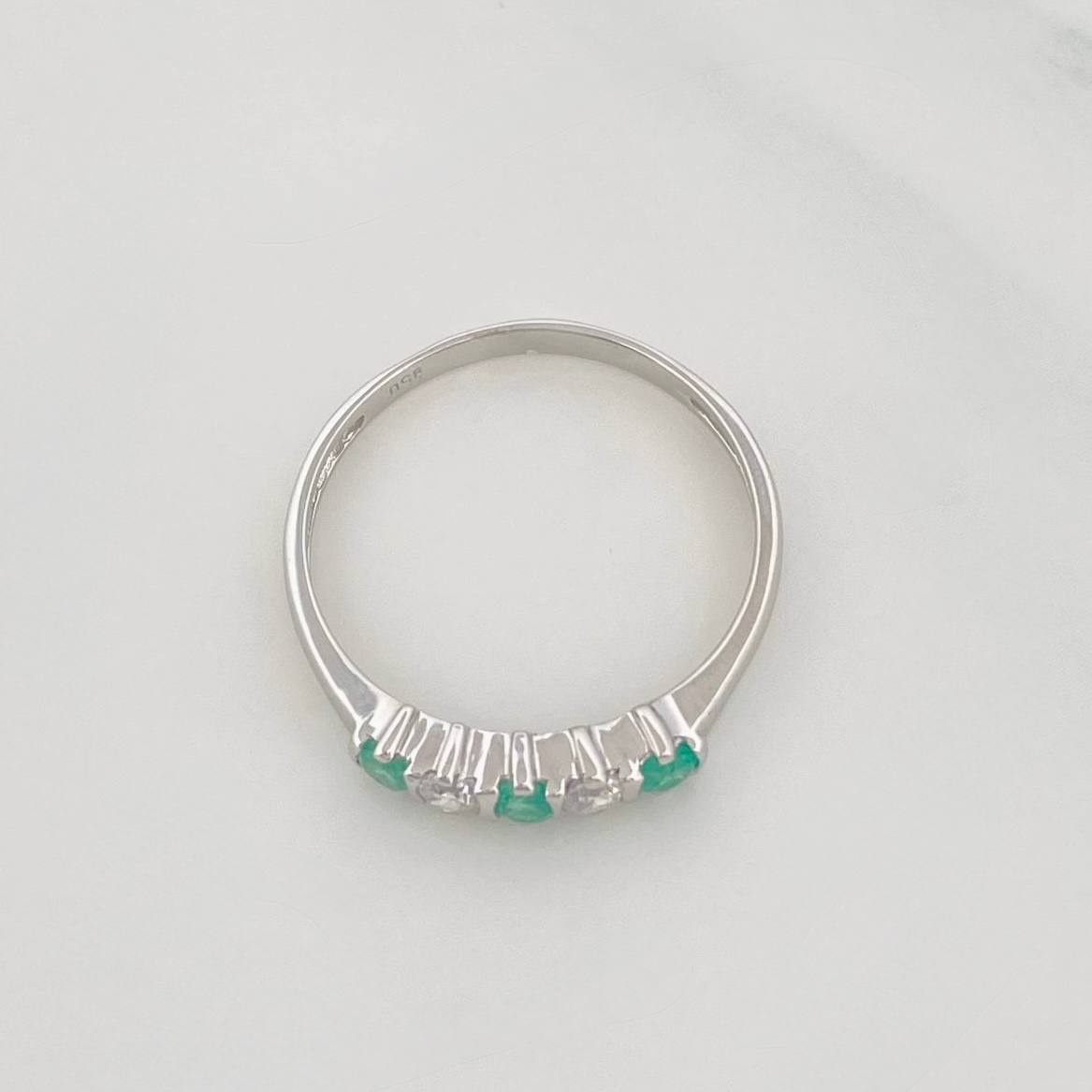 Anillo Acordeón Esmeralda 24 Pts 1.5 g / T8 1/2 Plata 925