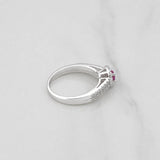 Anillo Halo Cuadrado Rubí 21 Pts 1.75 g / T6 Plata 925
