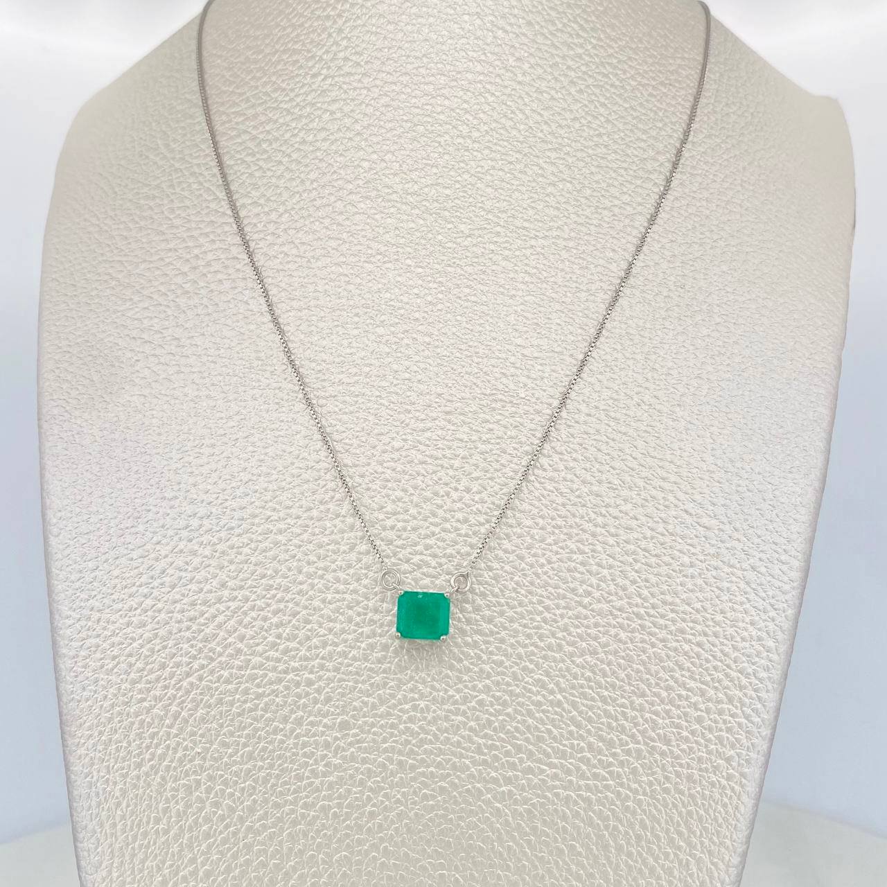 Cadena Cuadrado Esmeralda 1.62 Qts 2.5 g / 48 cm / 0.7 mm Plata 925