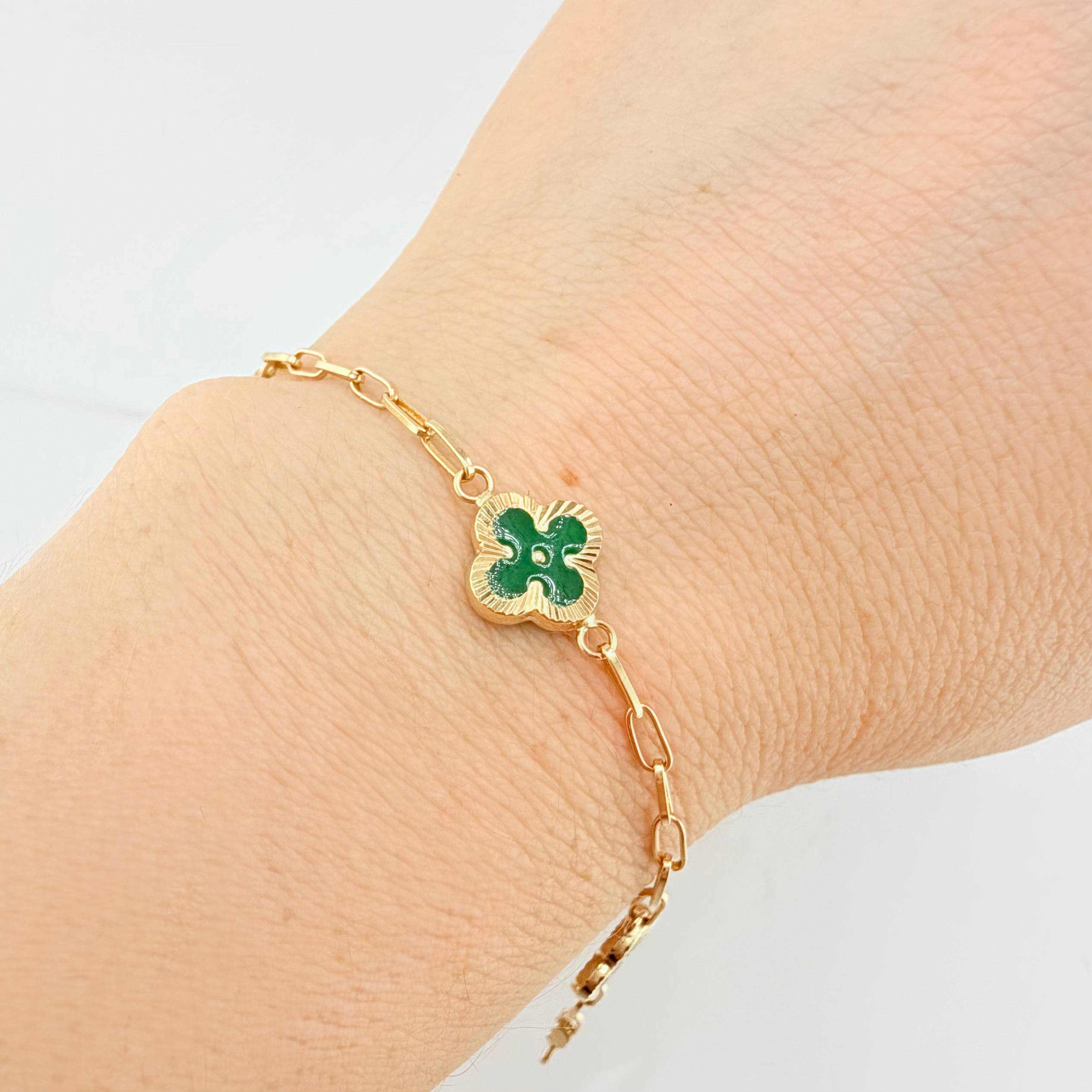 Pulso Cajon Trebol Verde 4.15gr / 18cm / 10mm Oro Amarillo 18K