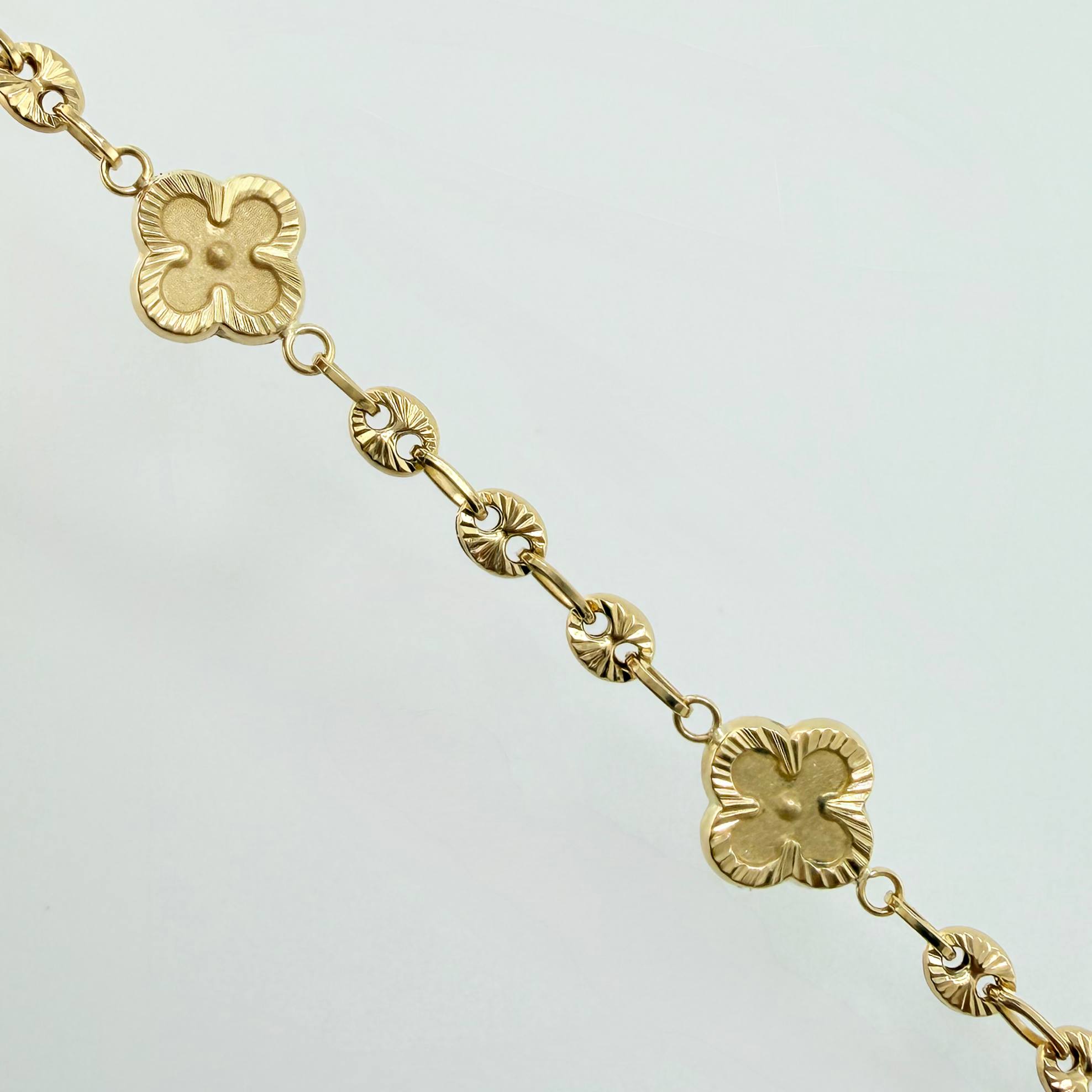 Pulso GC Trebol Dorado 4.85gr / 20cm / 10mm Oro Amarillo 18K