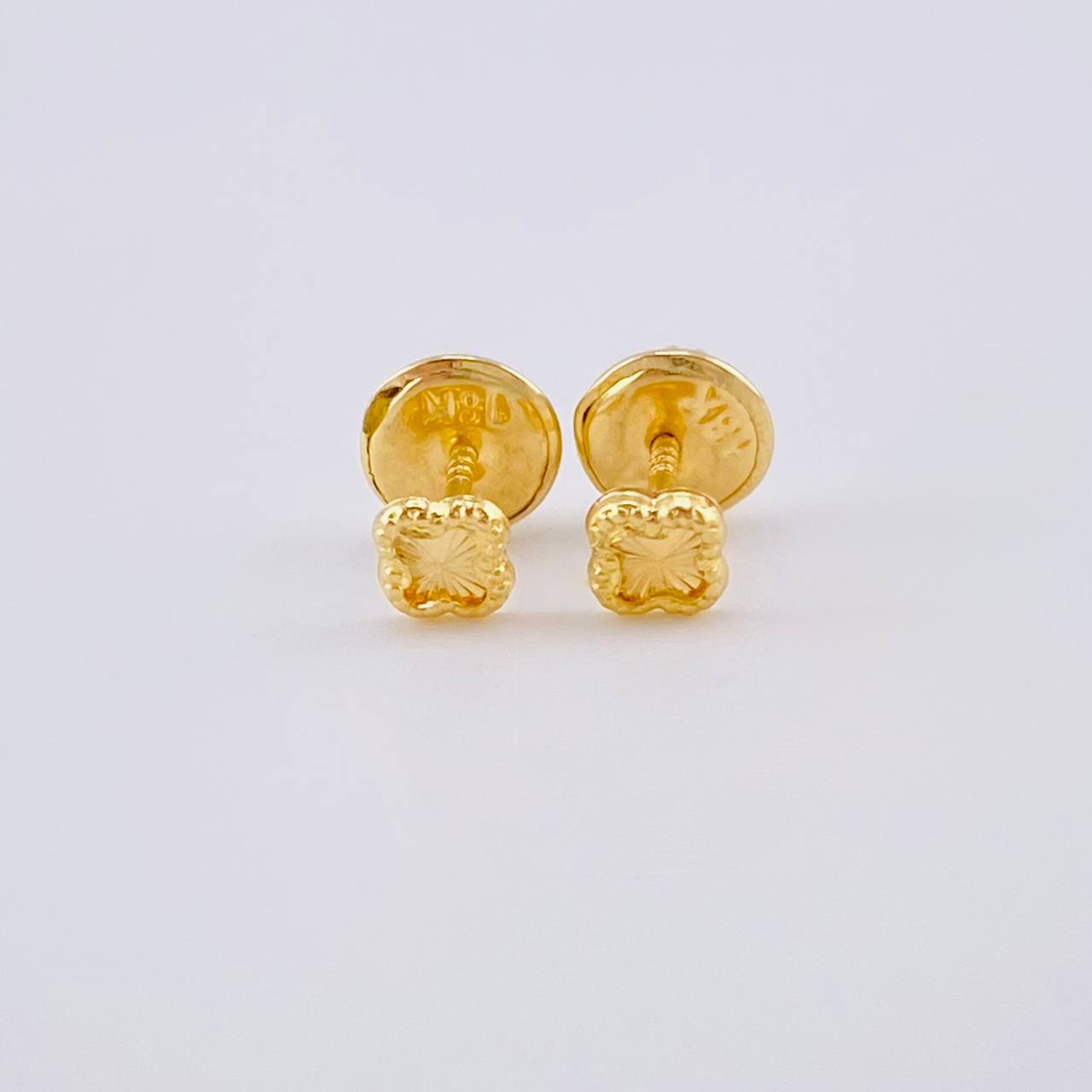 Topos Trebol 0.35 g / 3.7 mm Oro Amarillo 18K