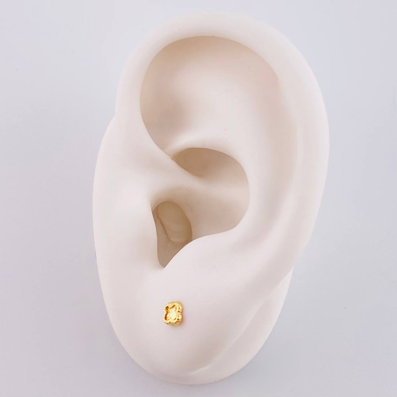 Topos Trebol 0.35 g / 3.7 mm Oro Amarillo 18K