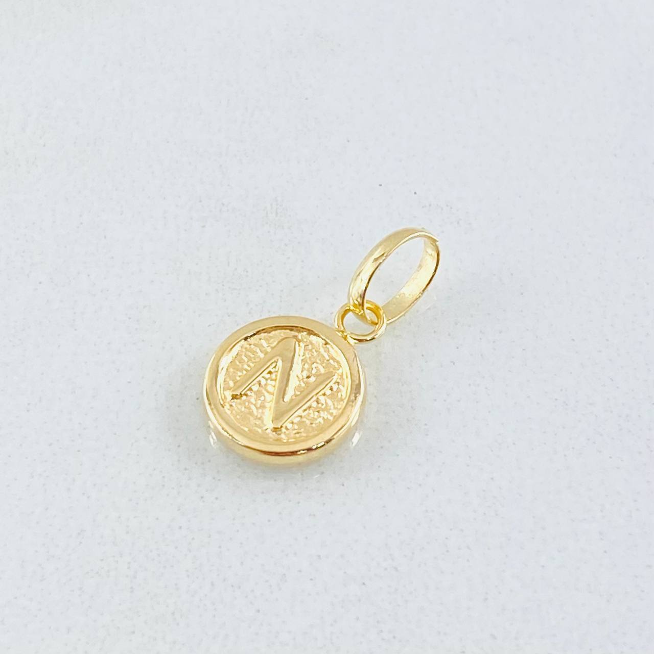 Dije Letra N 0.35gr / 1.5cm / Oro Amarillo 18K