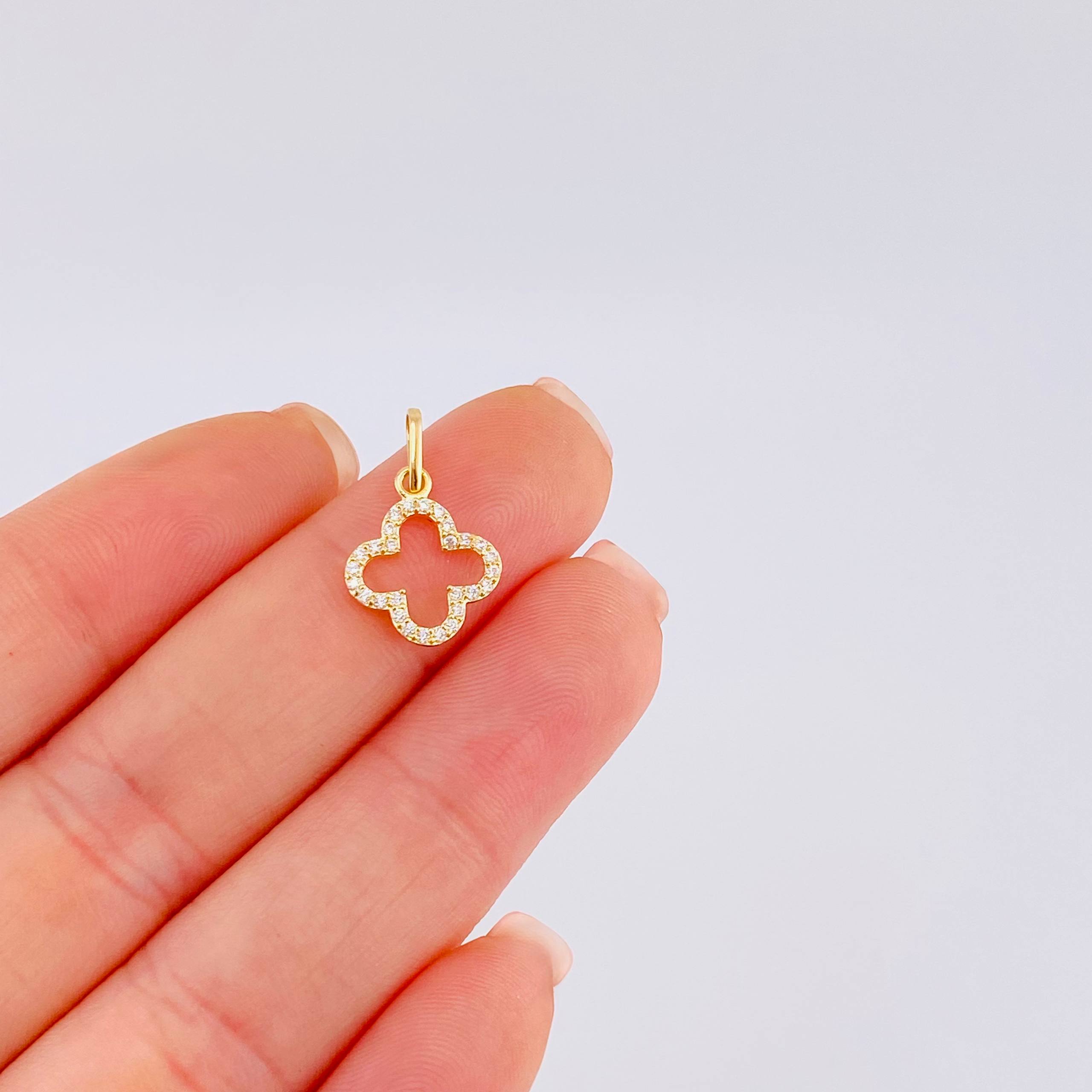 Dije Crúz Suiza 0.65 g / 1,8 cm Oro Amarillo 18K