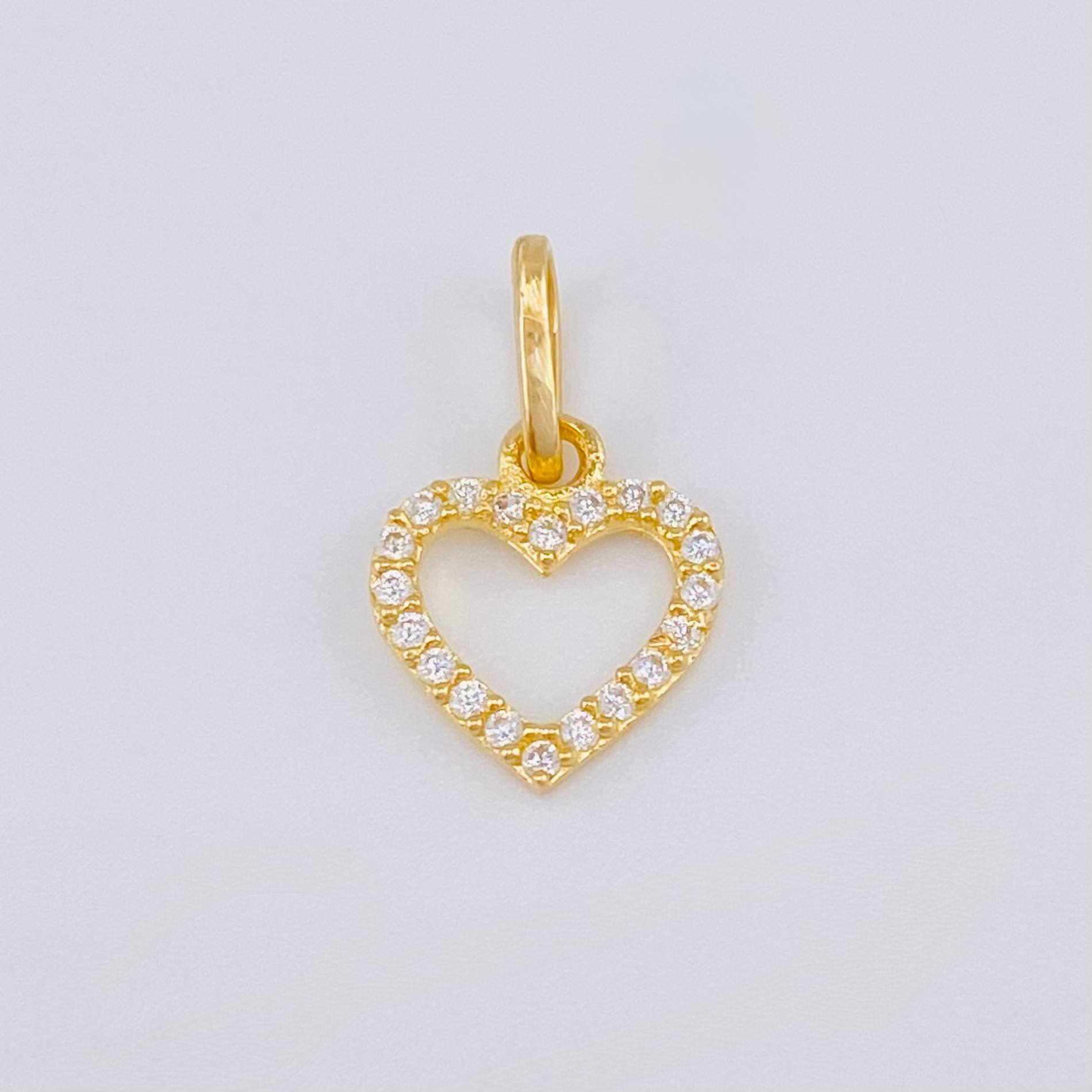 Dije Silueta Corazón 0.45 g / 1,6 cm Oro Amarillo 18K