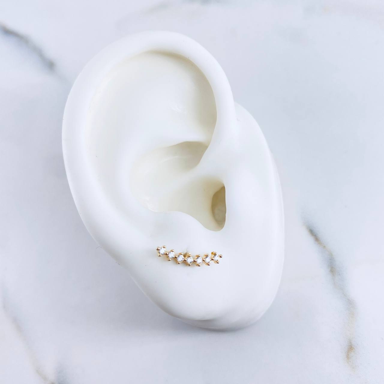 Topos Linea 0.75gr / Circones Blancos Oro Amarillo 18K &
