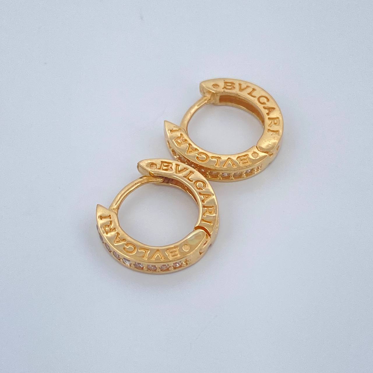 Candongas BV 2.6gr / 1.2cm / Oro Amarillo 18K $