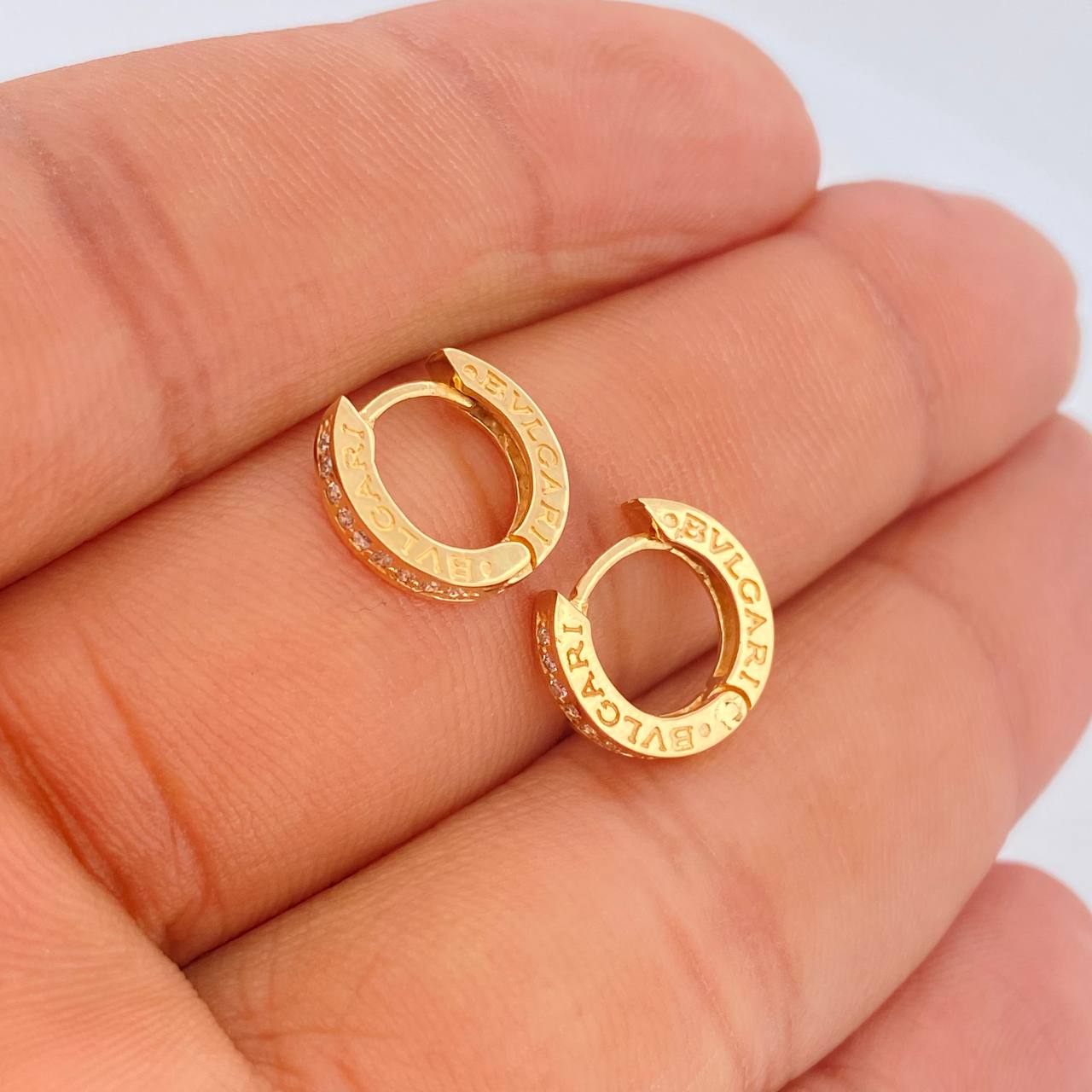 Candongas BV 2.55gr / 1.2cm / Oro Amarillo 18K $