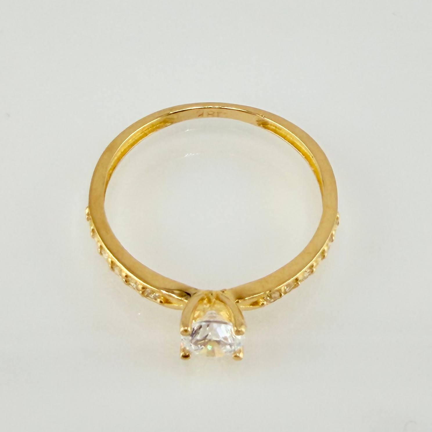 Anillo Solitario Tupido 1.45gr / T5 1/2 / Oro Amarillo 18K ©
