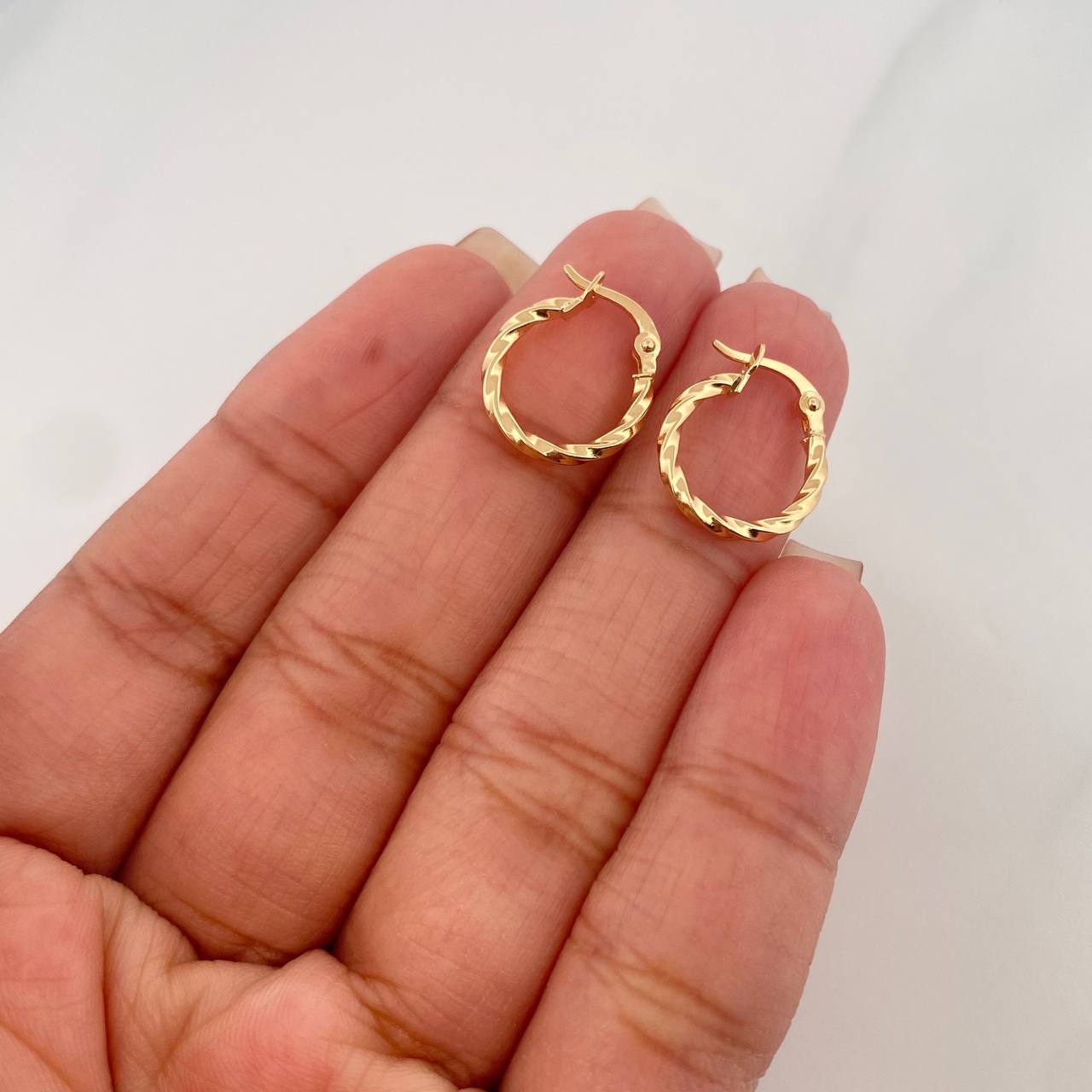 Candongas Kari 0.85 g / 1.5 cm Oro Amarillo 18K