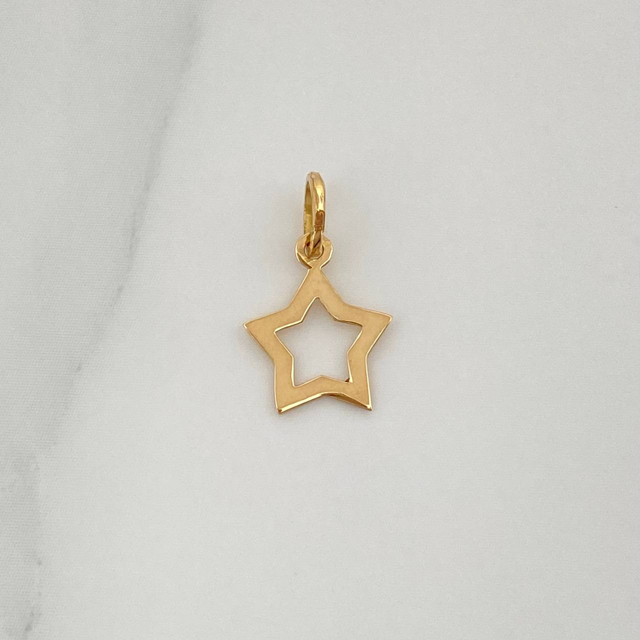 Dije Silueta Estrella 0.25gr / 1.5cm / Oro Amarillo 18K %