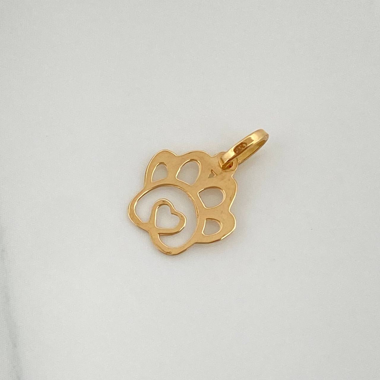 Dije Silueta Huella 0.3gr / 1.4cm / Oro Amarillo 18K %