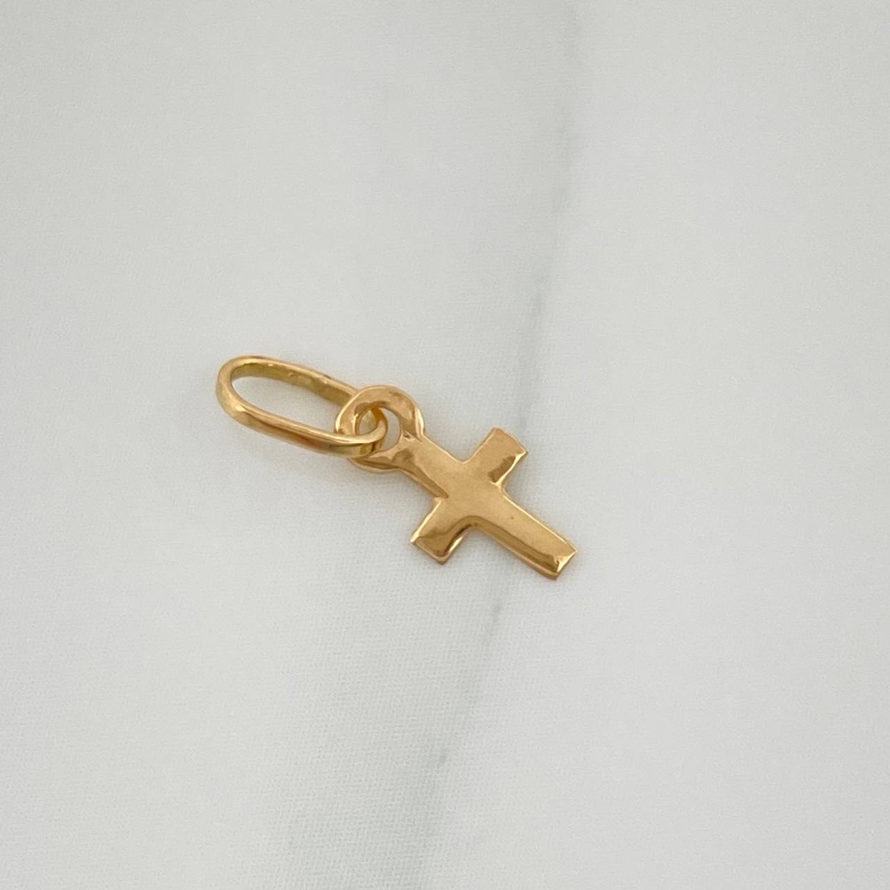 Dije Cruz 0.15gr / 1.3cm / Oro Amarillo 18K %