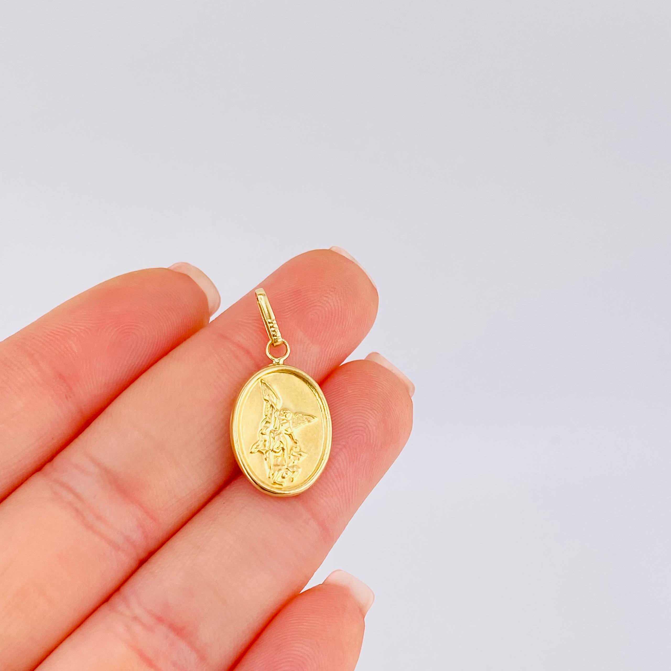 Dije San Miguel Arcangel 1gr / 2.7cm / Oro Amarillo 18K ©