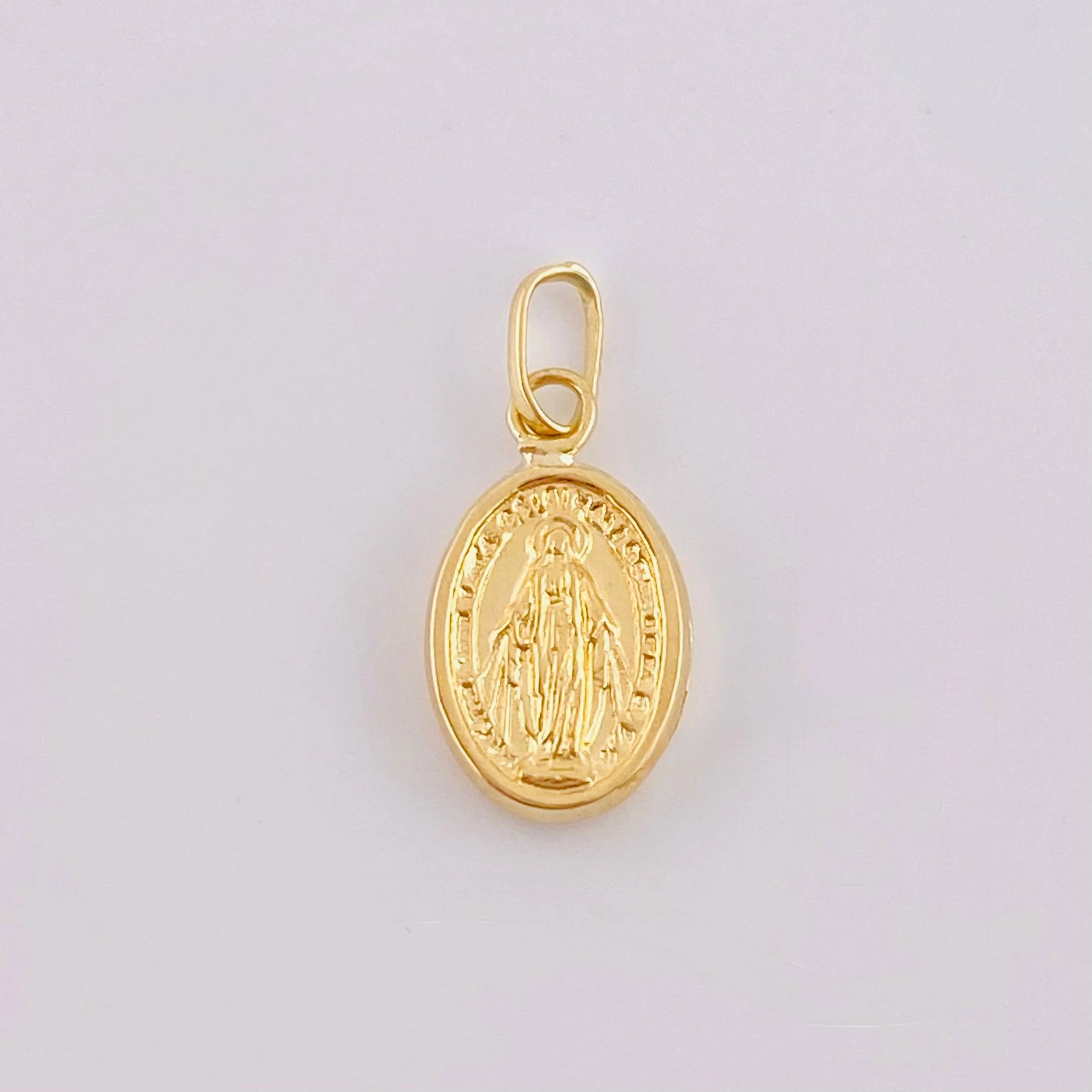 Dije Virgen De La Milagrosa 0.25 g / 1.5 cm Oro Amarillo 18K